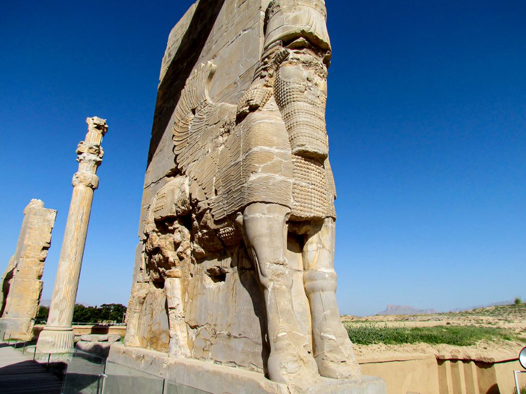 Exploring Persepolis and Necropolis
